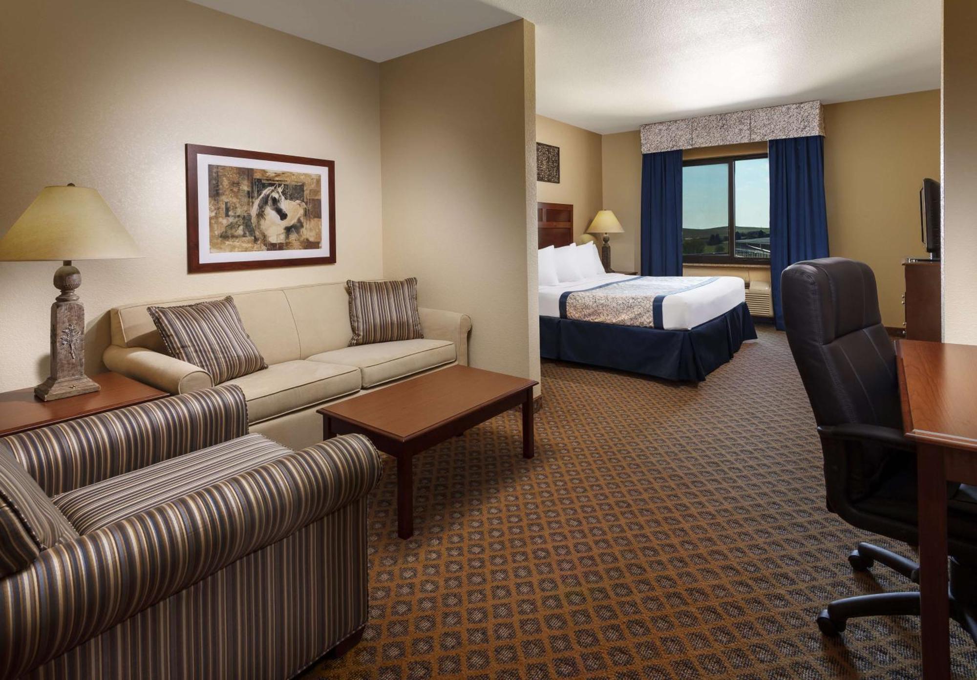 Hotel Roosevelt Grand Dakota Surestay Collection By Western
